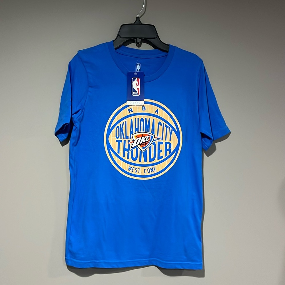 OKC Thunder, kids medium, graphic tee, NWT